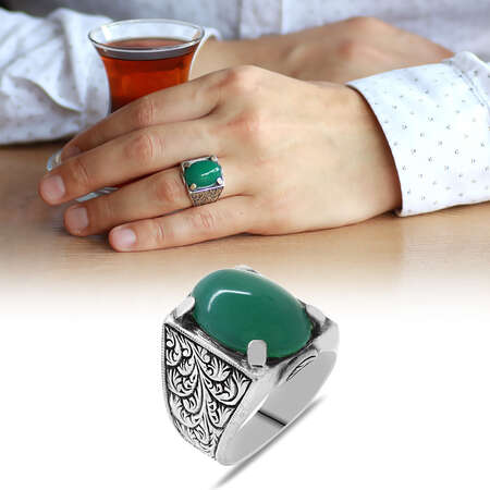 Erzurum Kalem İşlemeli Oval Yeşil Akik Taşlı 925 Ayar Gümüş Erkek Yüzük - Thumbnail