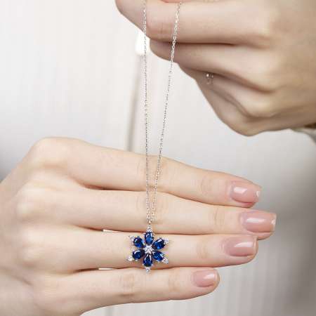 Mavi Zirkon Taşlı Kır Çiçeği Tasarım 925 Ayar Gümüş Kadın Kolye - Thumbnail