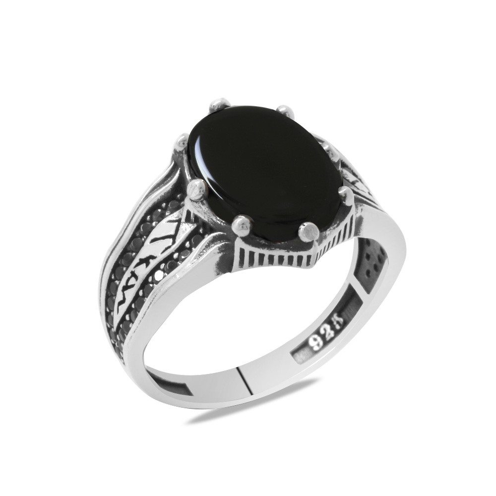 Oniks Taşlı Kenarları Mikro Siyah Zirkon Taş Süslemeli Oval Tasarım 925 Ayar Gümüş Erkek Yüzük